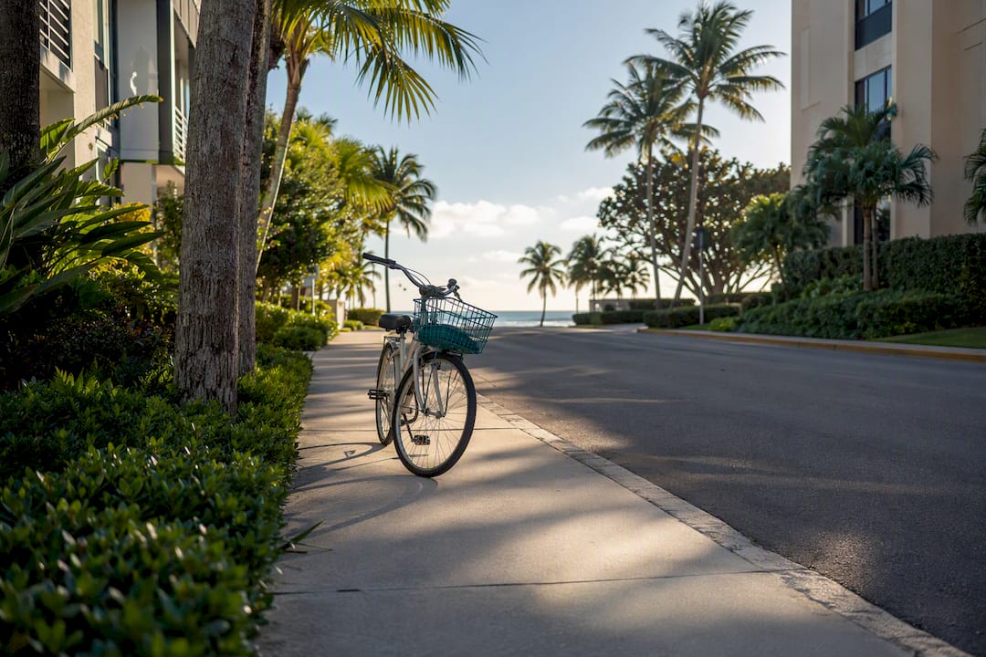 Boca Raton neighborhood with apartment buildings